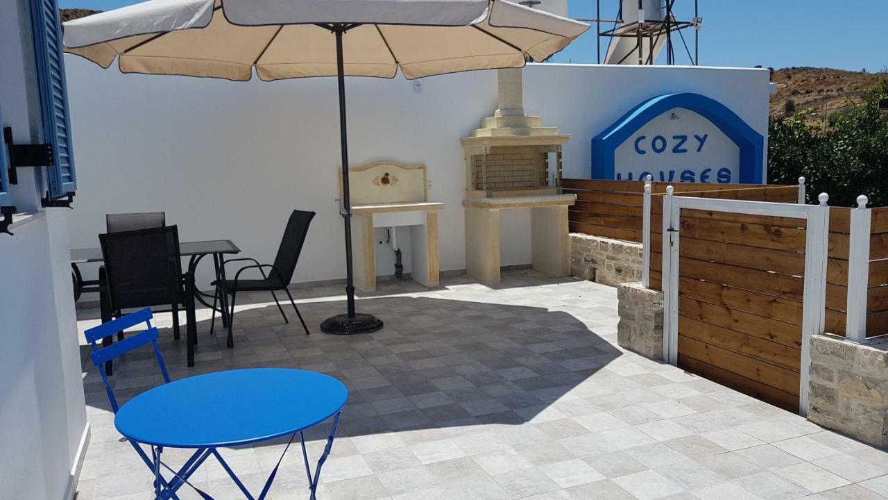 Villa Tanyas Cozy House Kamilari Esterno foto
